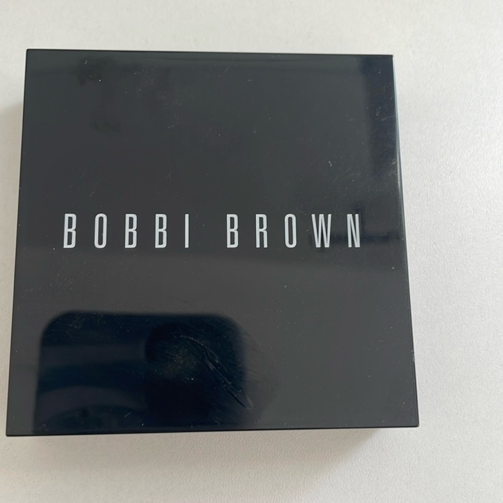 Bobby brown bronze shimmer